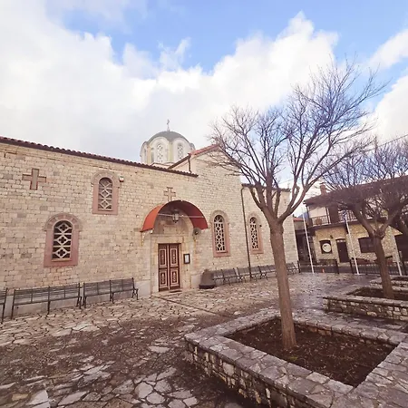 Cleopatrahouse *